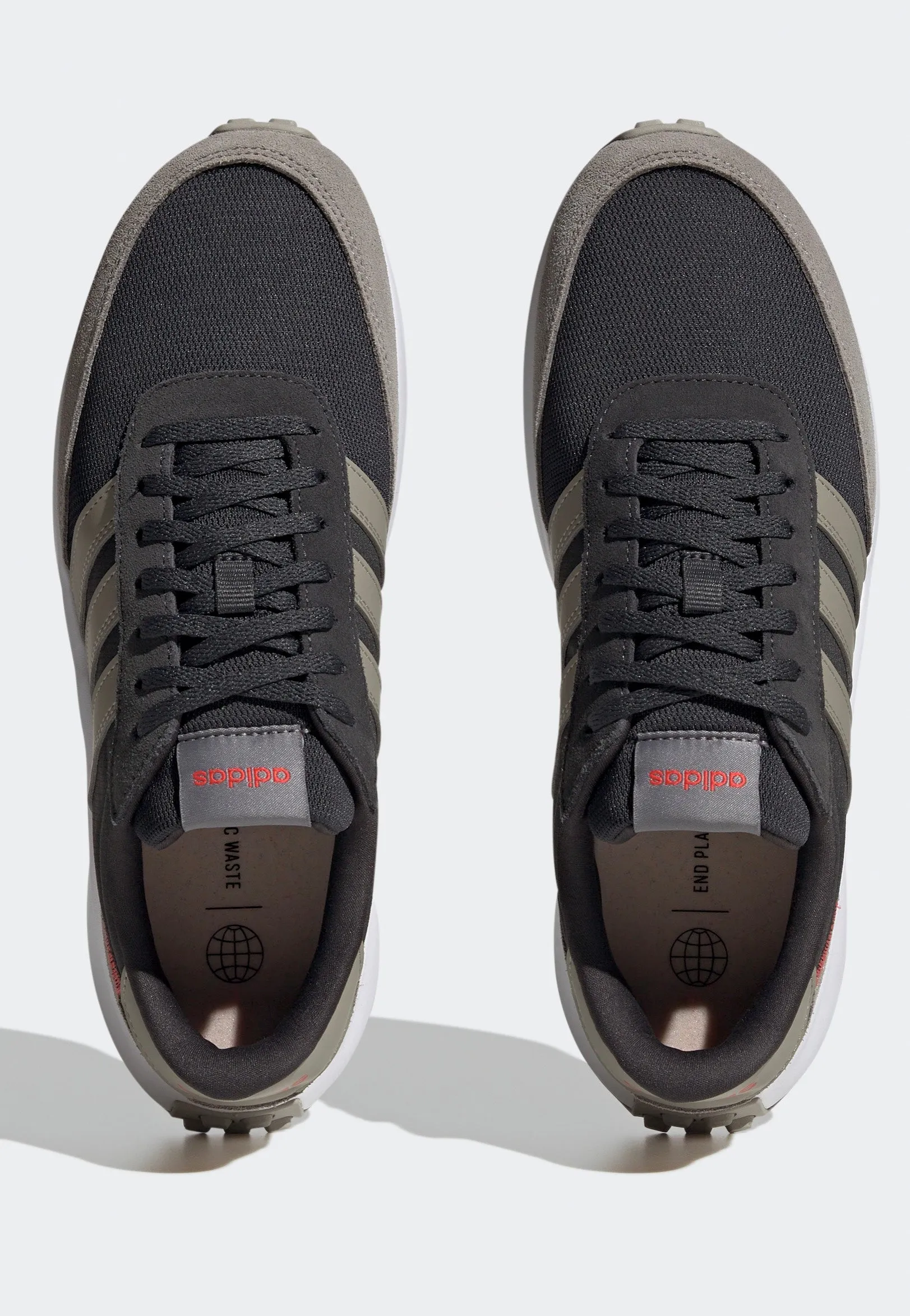 Adidas - Run 70S Carbon/Silpeb/Grethr - Shoes