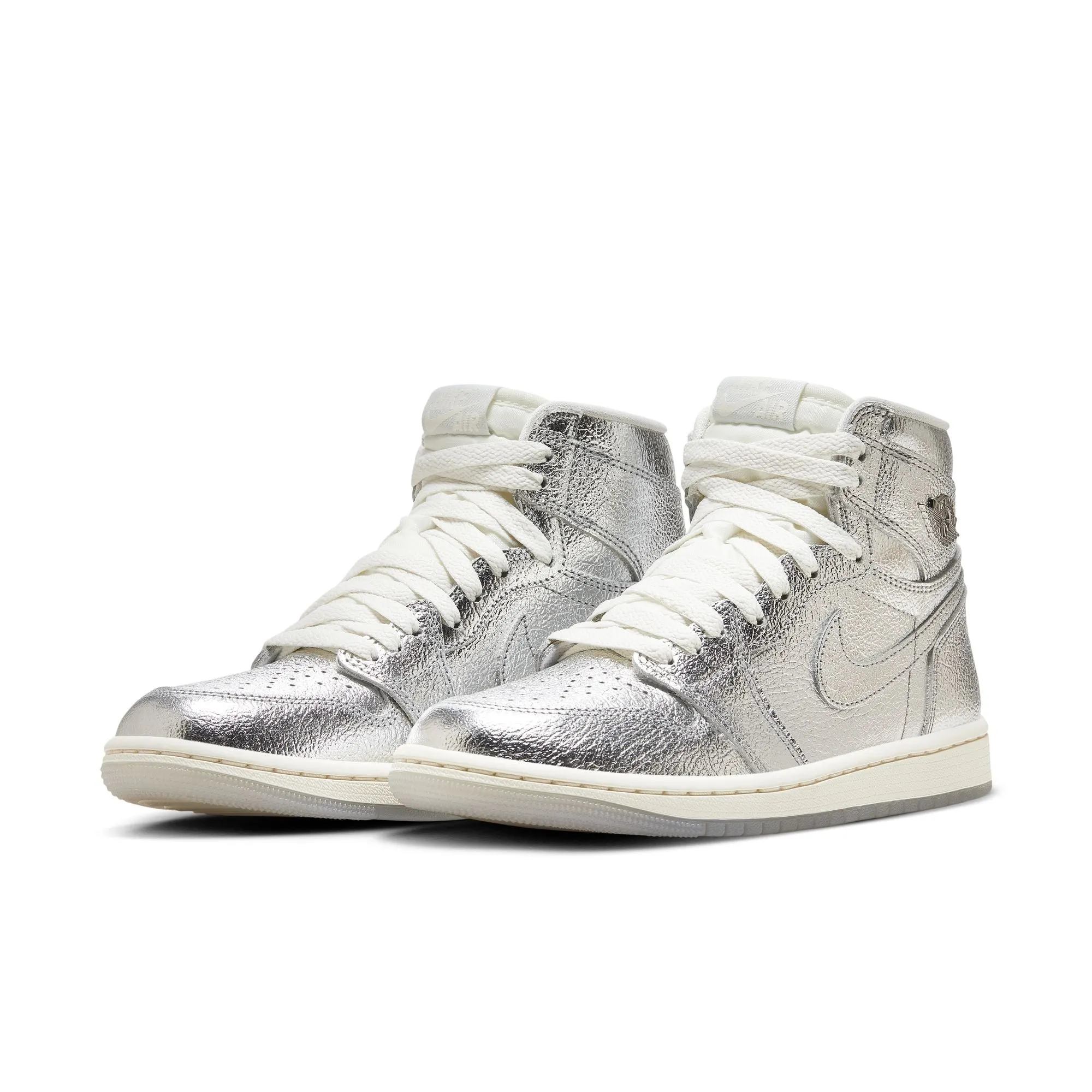 Air Jordan 1 Retro High OG 'Chrome'