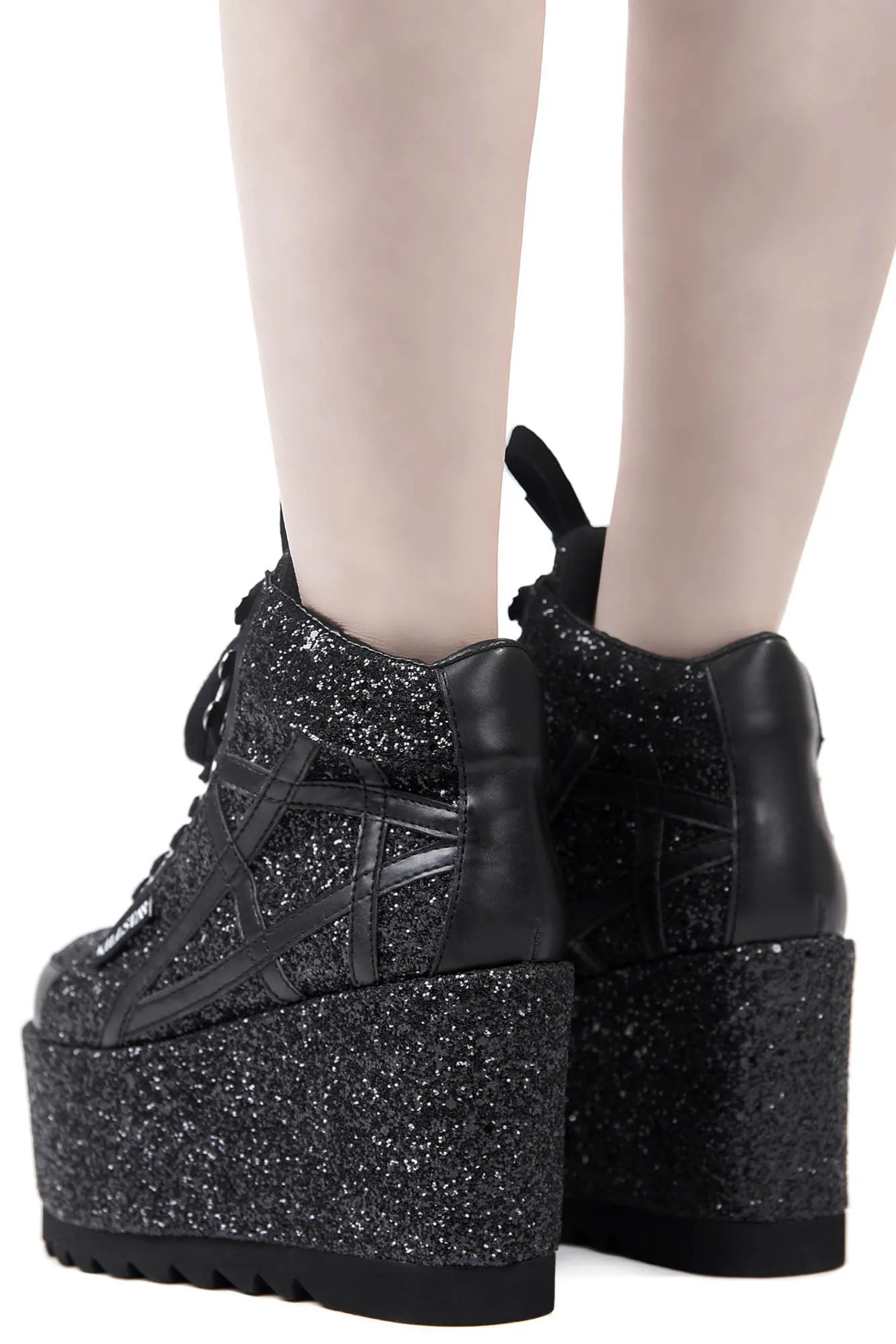 Malice Platform Trainers [GLITTER]