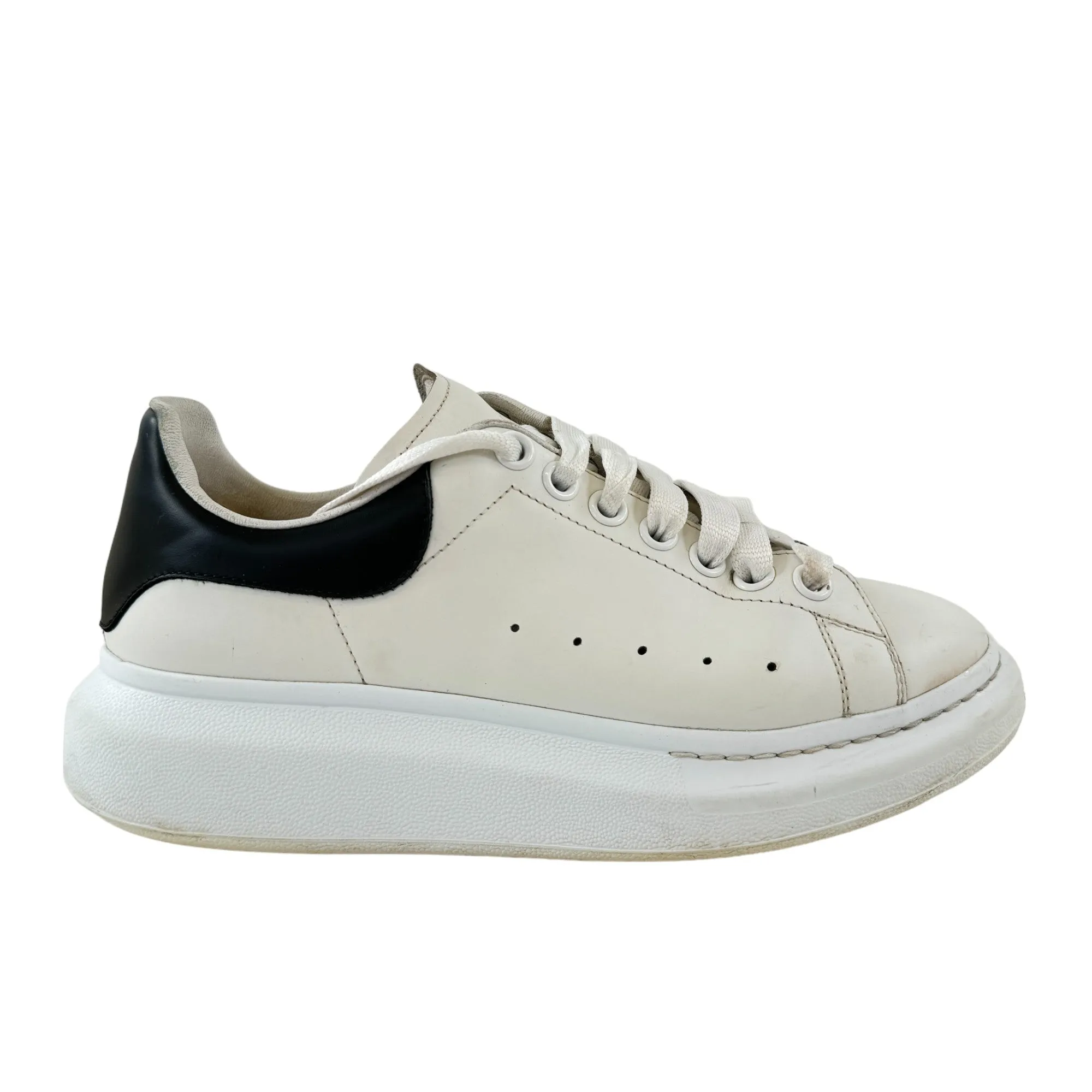 Men's Oversized Low Trainers White Size EU 39 / UK 5