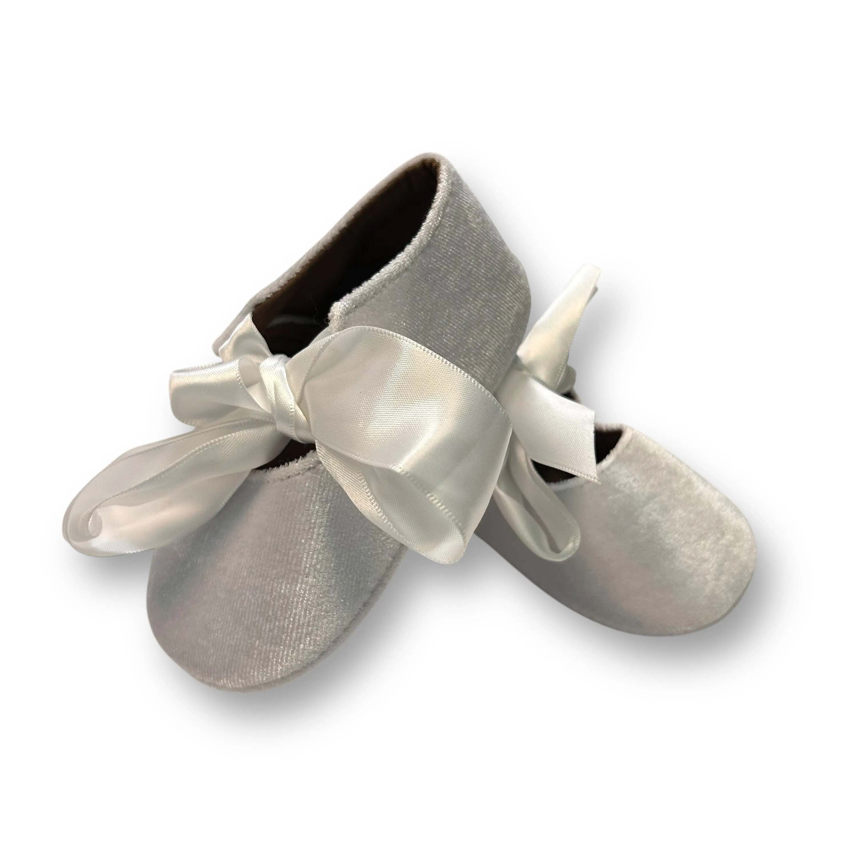 New! Baby Girl Size 2 White Velvet Ribbon Bow-Tied Shoes