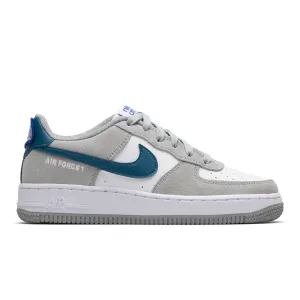 NIKE AIR FORCE 1 LV8