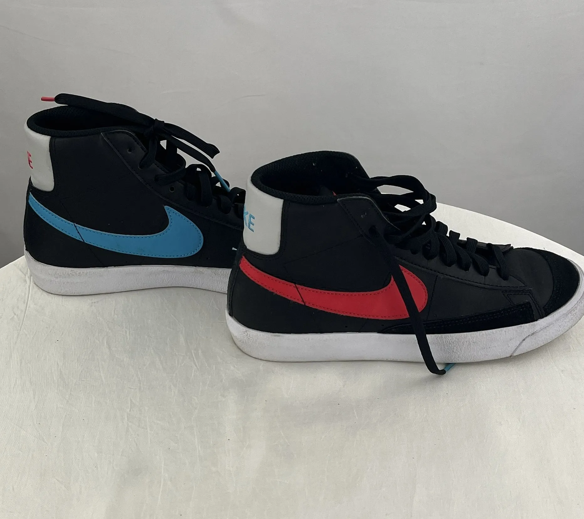 Nike Unisex Kid's Blazer Mid 77 Black Fusion Red Blue Sneakers Size 7Y