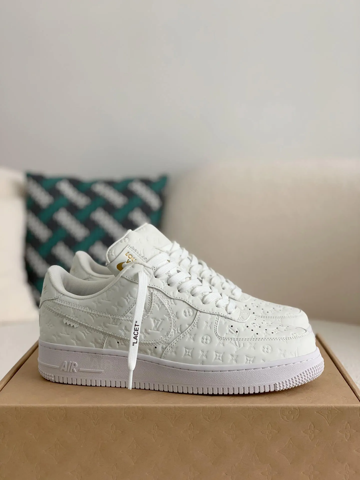 Nike x Louis Vuitton LV Air Force 1 Monogram White Sneakers