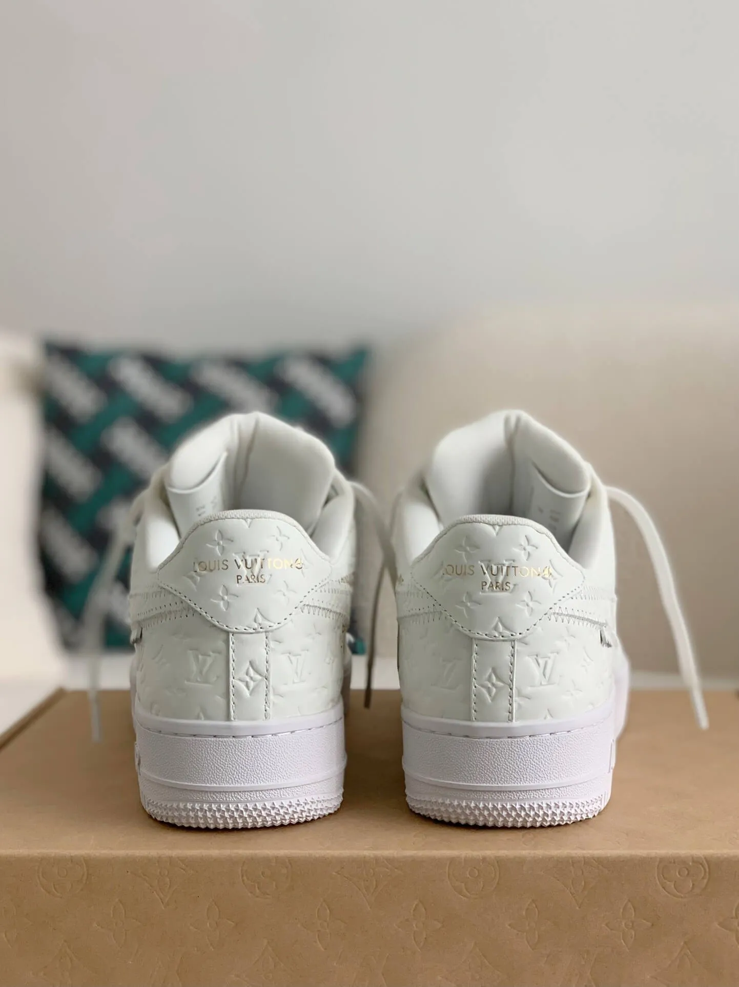 Nike x Louis Vuitton LV Air Force 1 Monogram White Sneakers