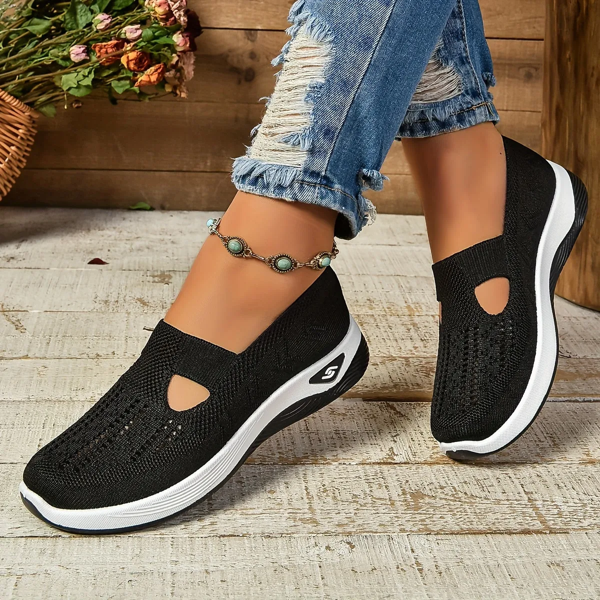 SOPHIA - Orthopaedic slip-on shoes