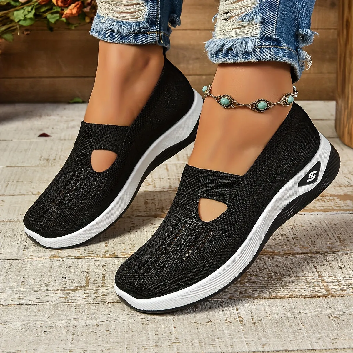 SOPHIA - Orthopaedic slip-on shoes