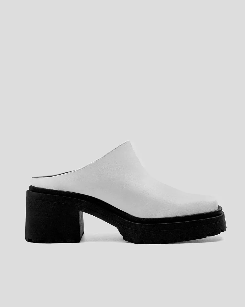 Squared Mule Grape Leather White