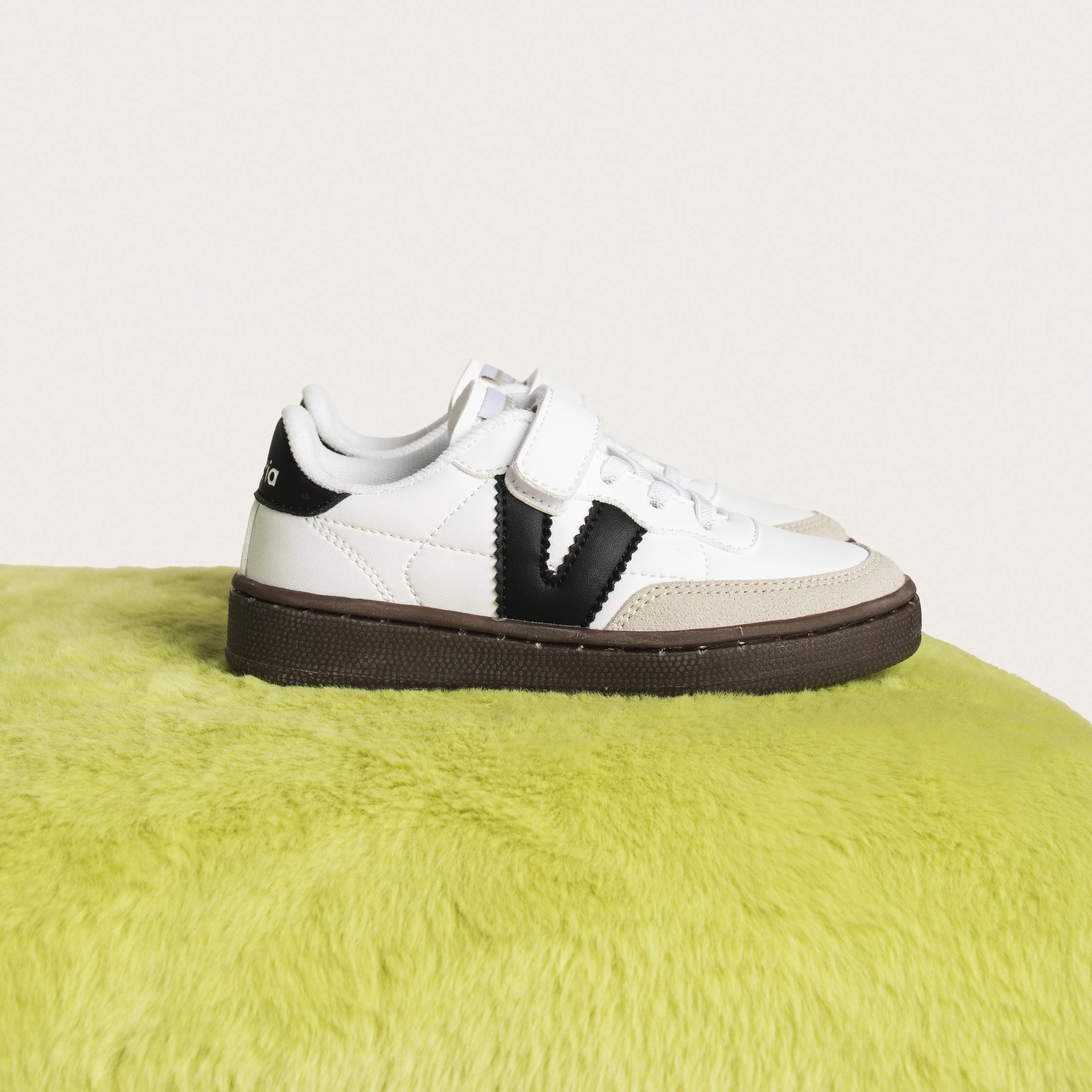 Victoria Oslo Efecto Piel Velcro Sneaker