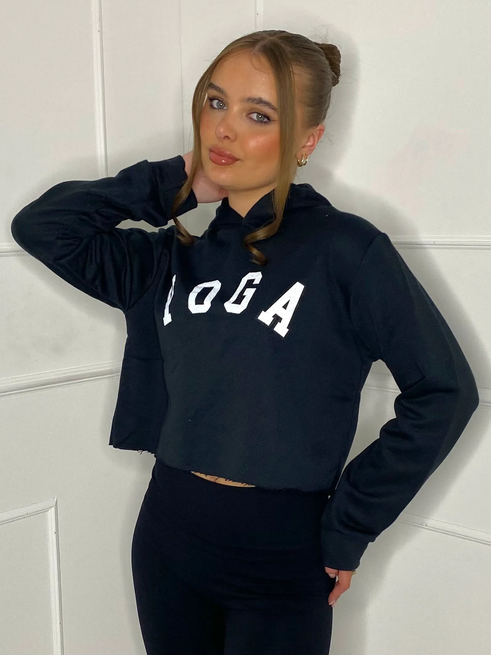 Yoga Print Cropped Hoodie - Black